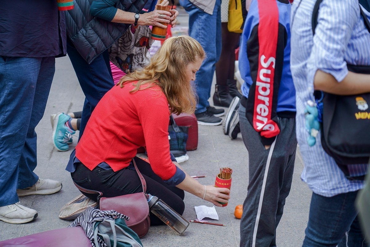 a7m3+FE 24-105mm F4.0 G OSS ( 大年初二 求神 )