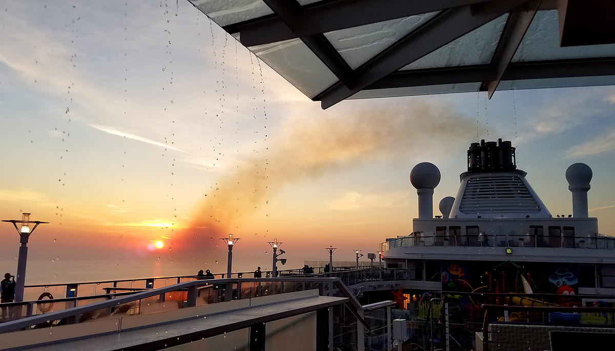 【赞礼号邮轮首航】手机杂拍   应猫花花老师盛邀到新手星空(中国)交流学习！请多指导！