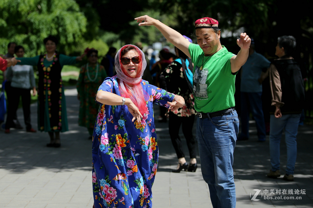 上几张6D和腾龙A009的片子，证明下此头素质相当好