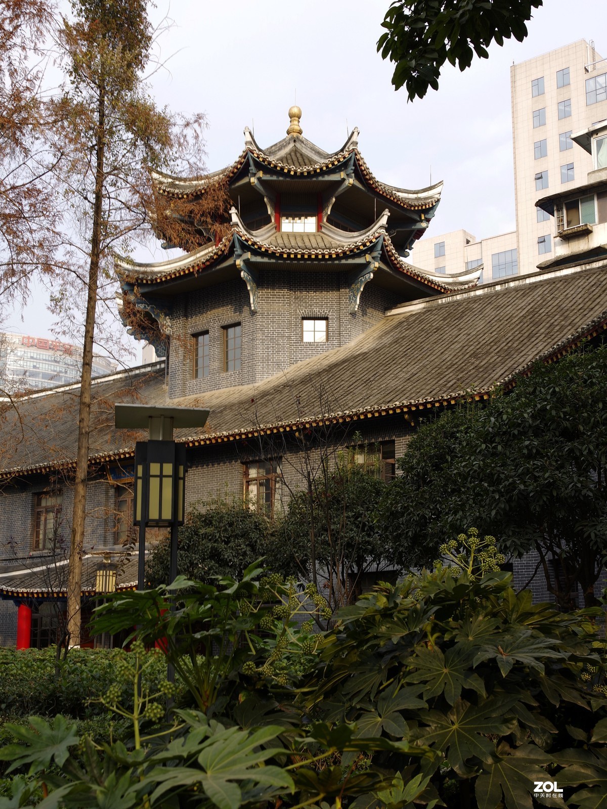 四川大学华西医学院校区1914年建校时期的老建筑,去年曾经发过,不全,