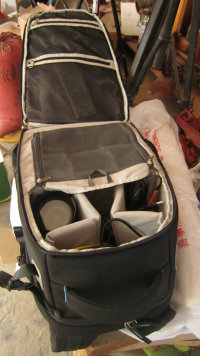 100元双肩专业摄影包，网上淘