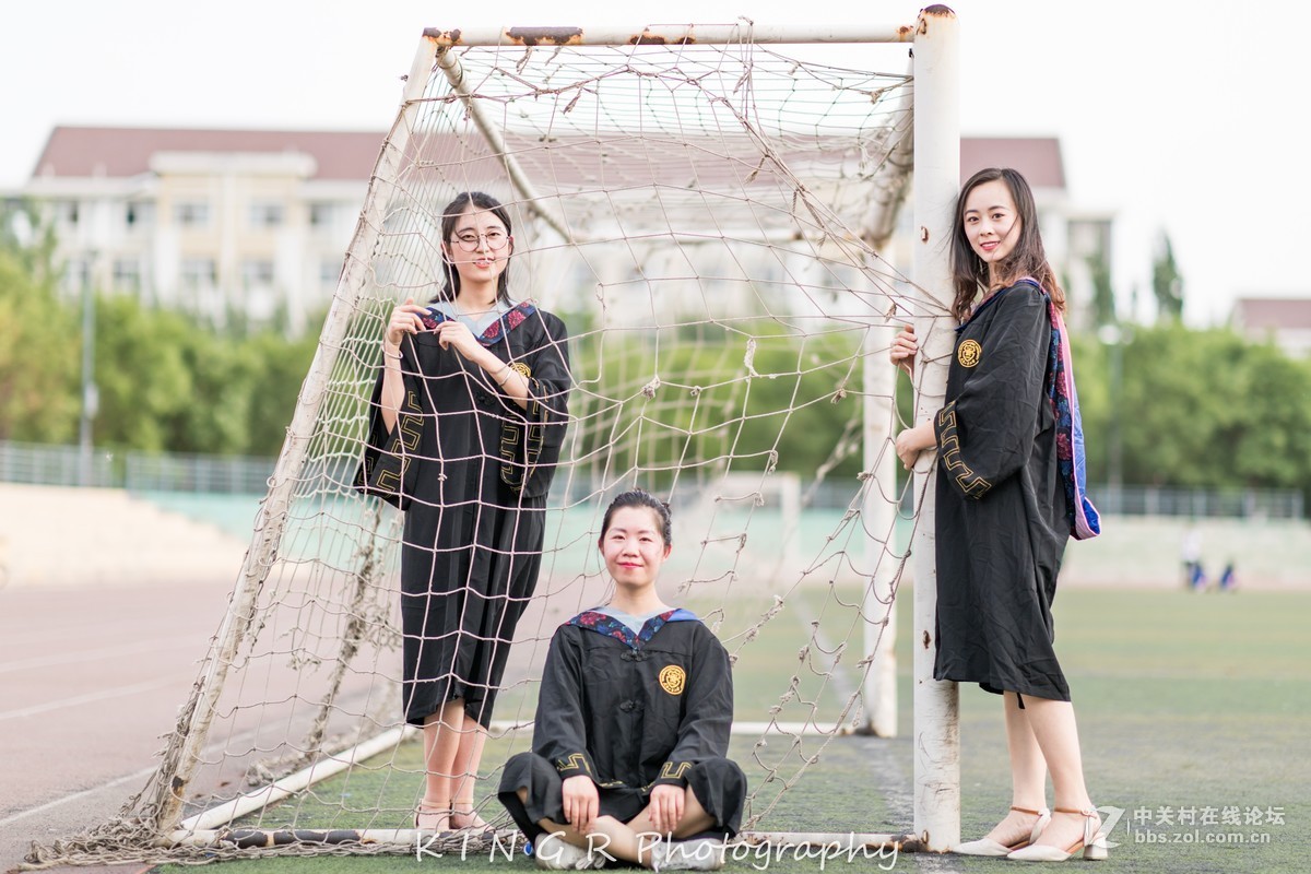 内心却仍是此间少年