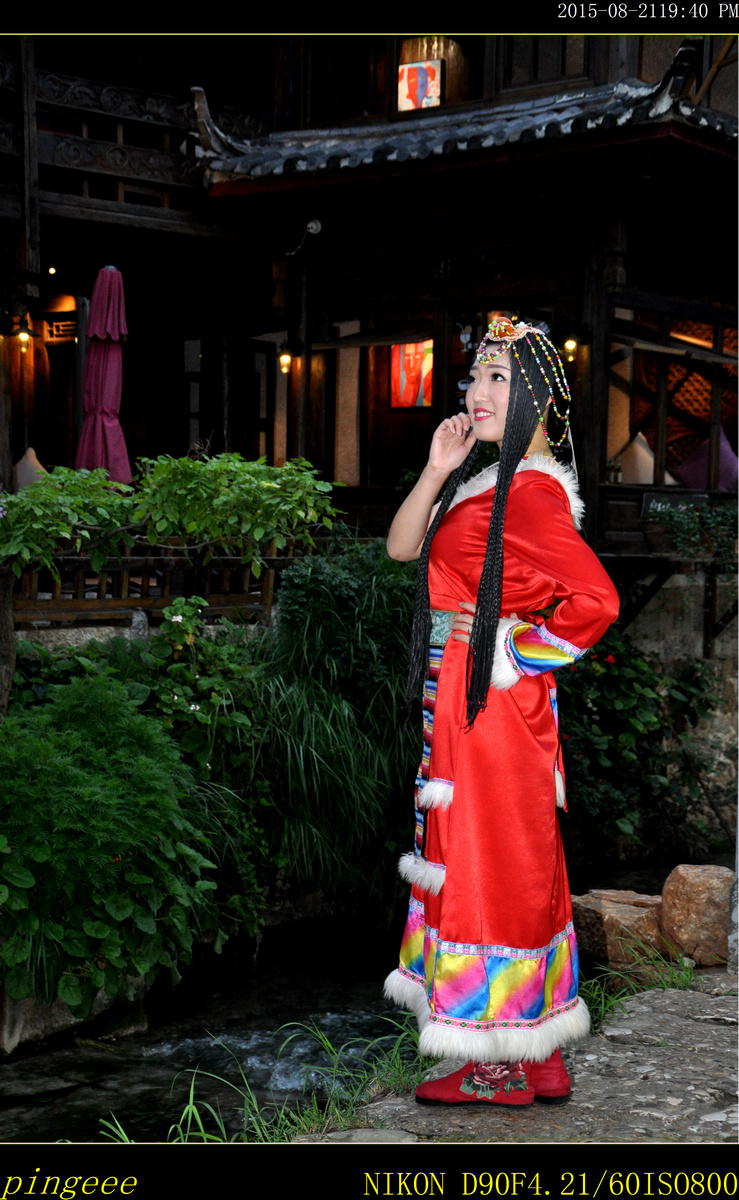 丽江古城拍美女之二