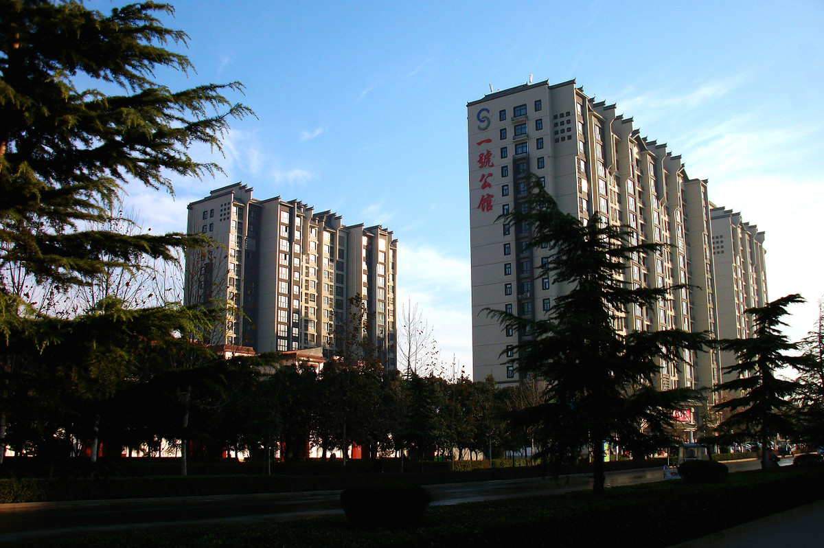 华晶手机还是不错的，拍照我一直用它