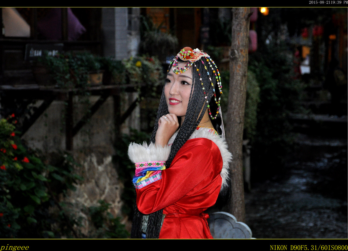 丽江古城拍美女之二