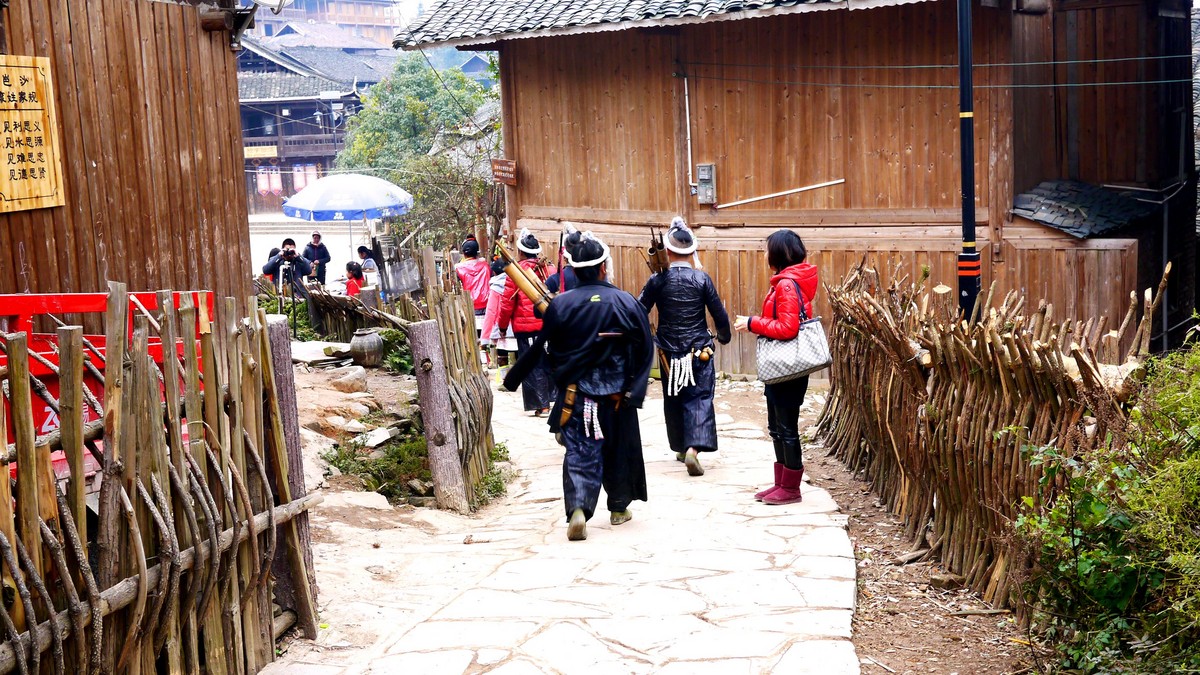 最后一个枪手部落——岜沙苗寨