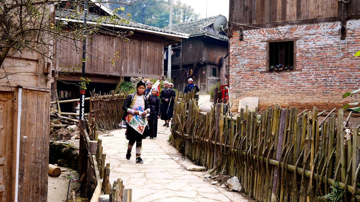 最后一个枪手部落——岜沙苗寨