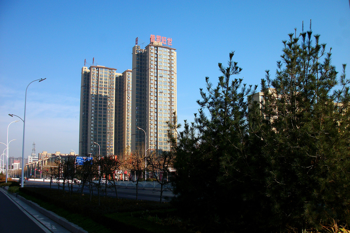 华晶手机还是不错的，拍照我一直用它