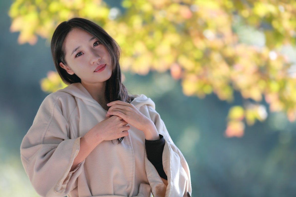 捡起暗恋的黄叶