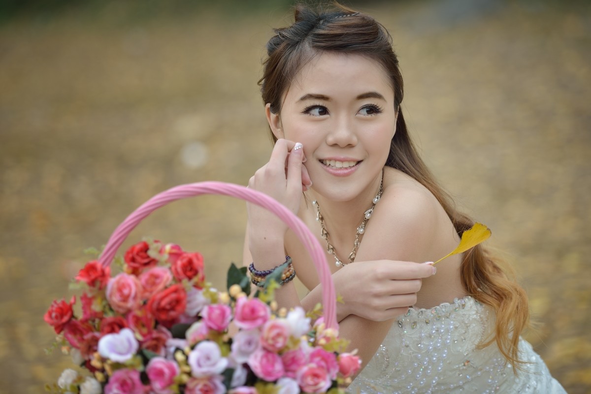 捡起暗恋的黄叶