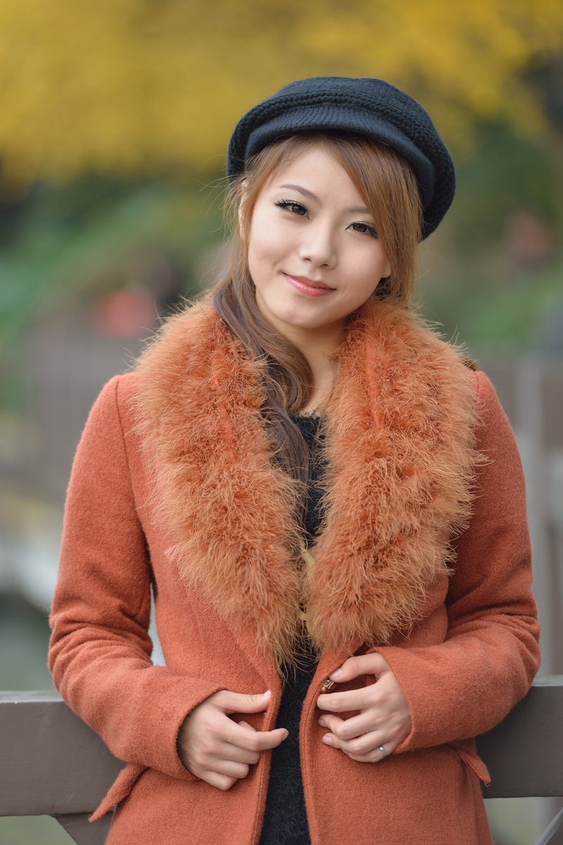 捡起暗恋的黄叶