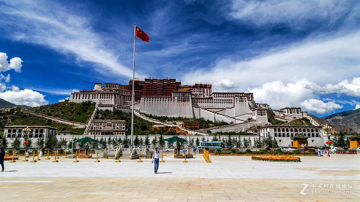 #佳能月赛-城市光影#新藏线骑游随拍——布达拉宫