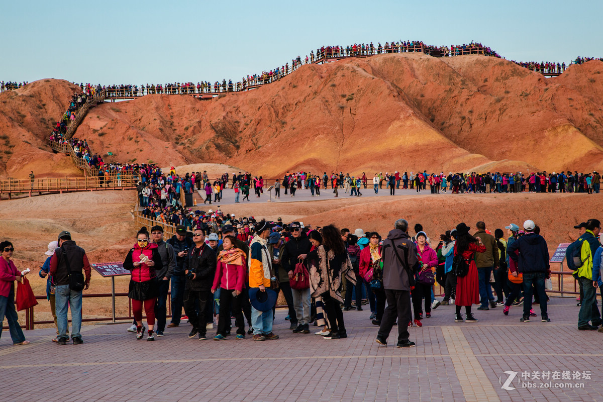 冬日丹霞（祁连山歌）