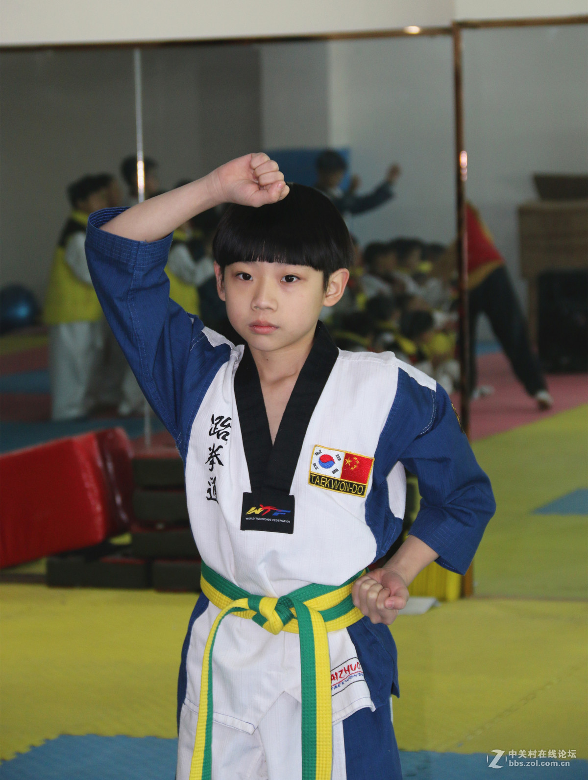 自古英雄出少年跆拳道上