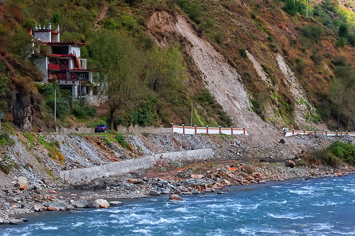 川西风光  《丹巴牦牛谷》
