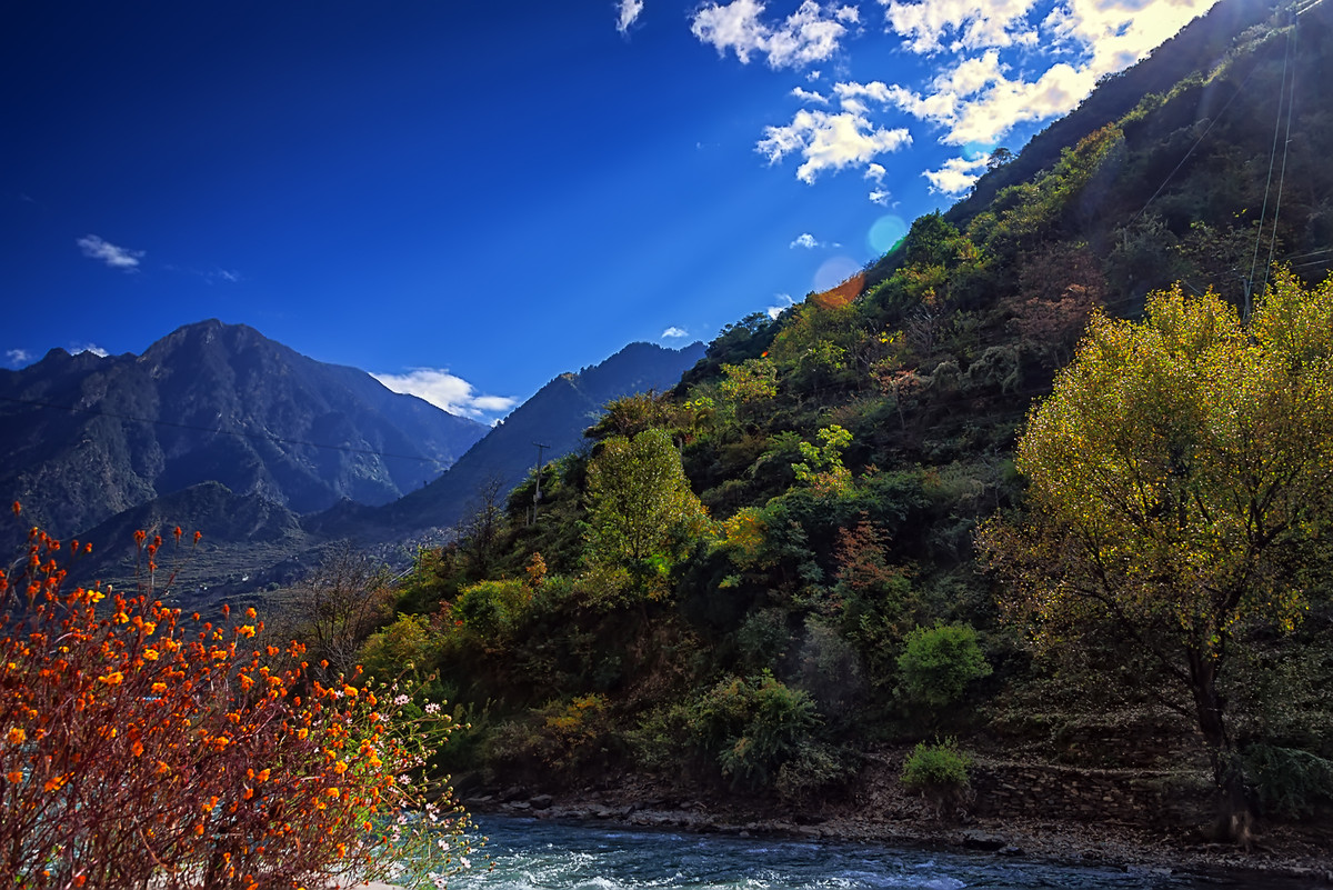 川西风光  《丹巴牦牛谷》