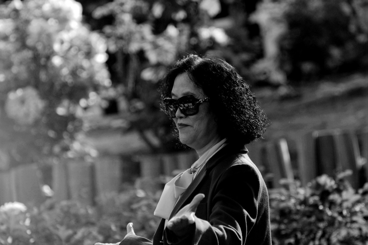 牡丹园里的女士们美