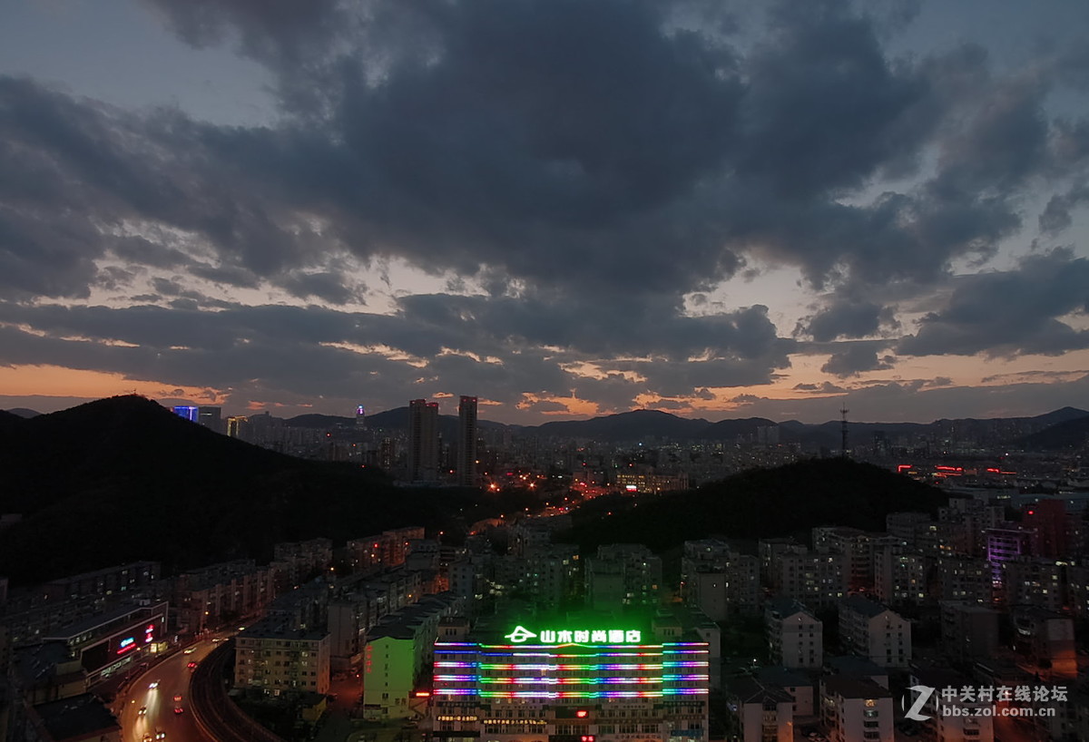 黑云压城城愈美，再拍黑石礁入夜