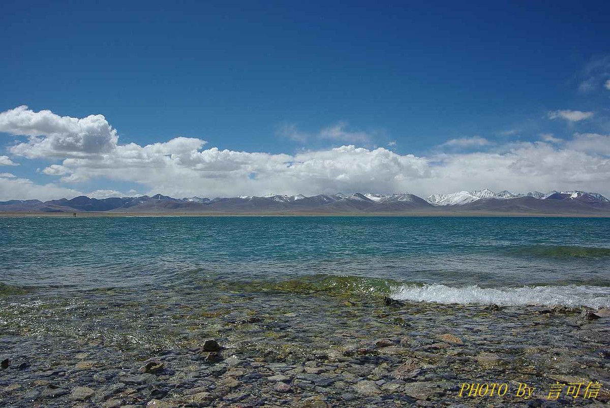 纳木错湖风光