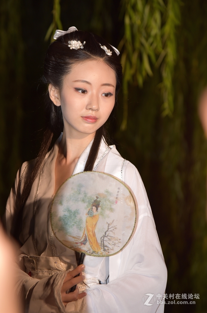 七夕夜拍古装美女