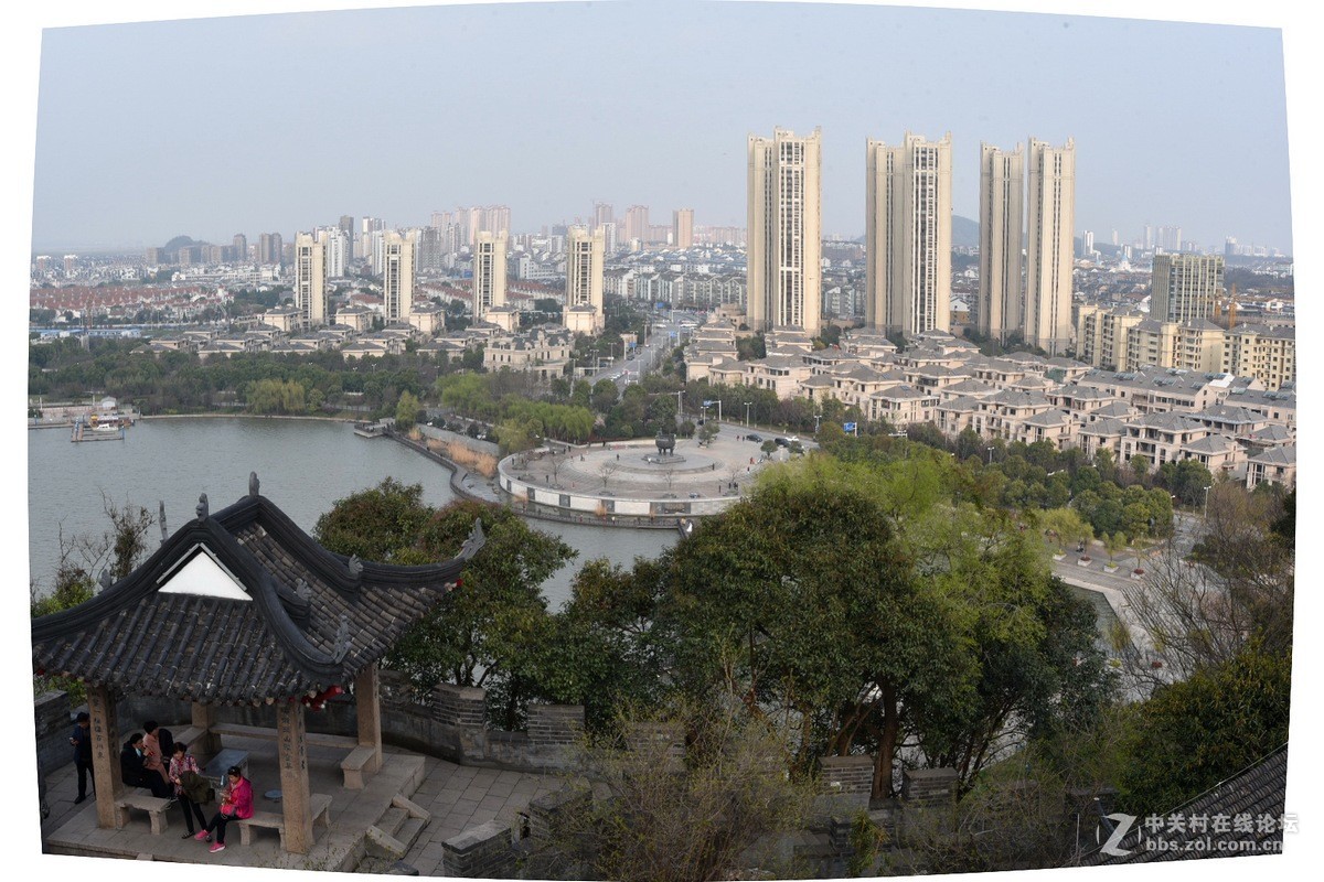 镇江三山名胜之一  （北固山）