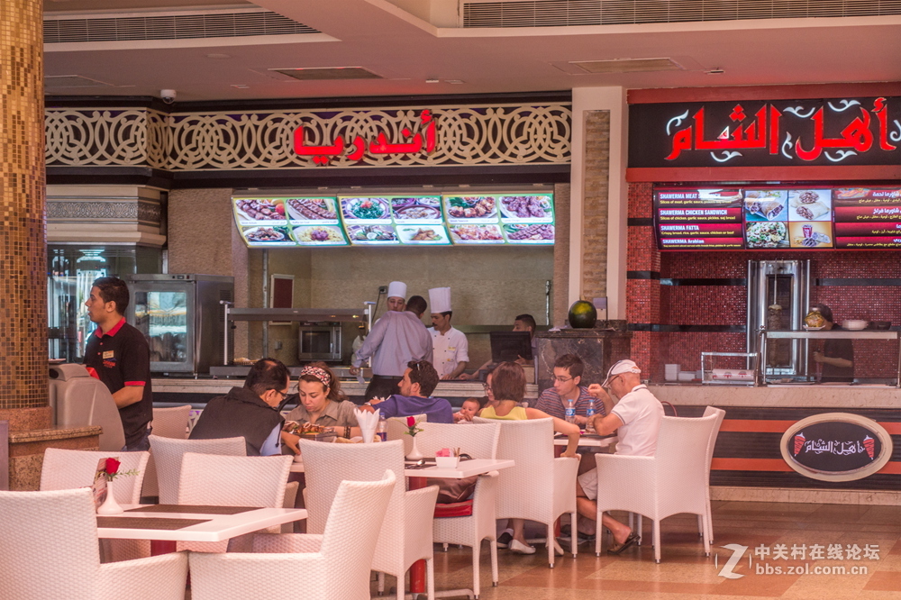 埃及的高速路服务区