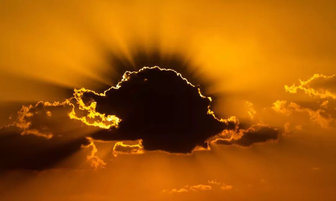 如何拍出绝美的日落？简单6招学起来！