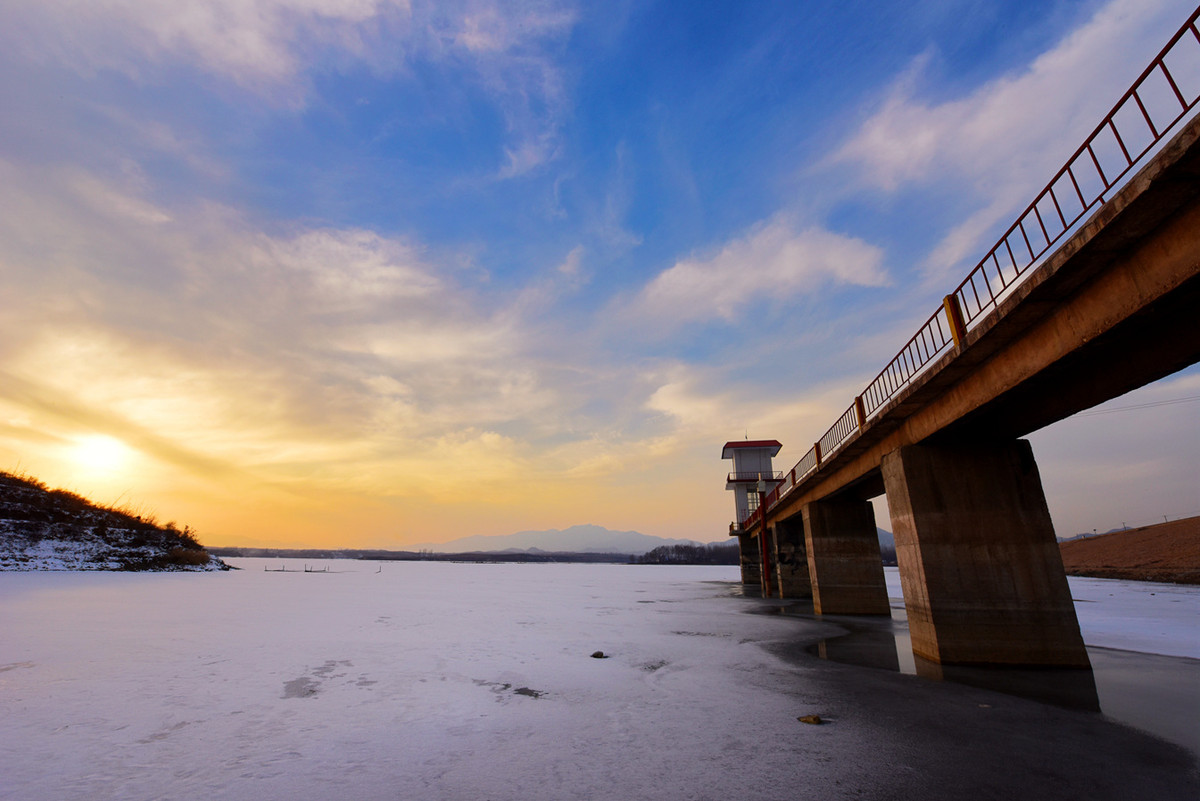 燕川水库美如画