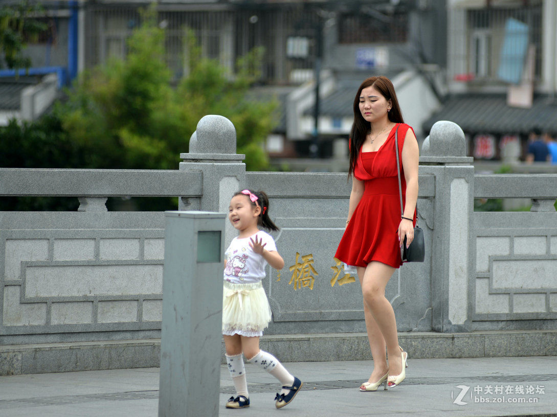 端午节南京公园即景