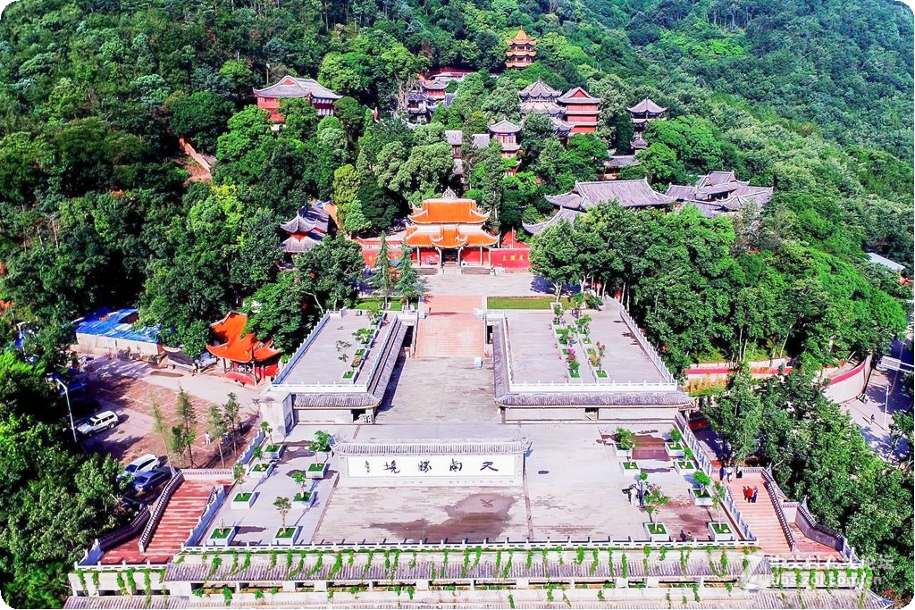 走近佛学,了解佛学(一)