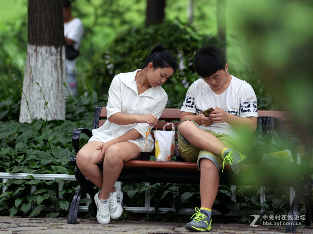 端午节南京公园即景