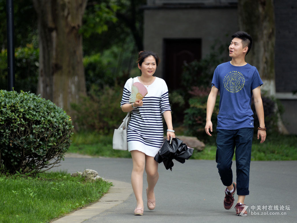 端午节南京公园即景