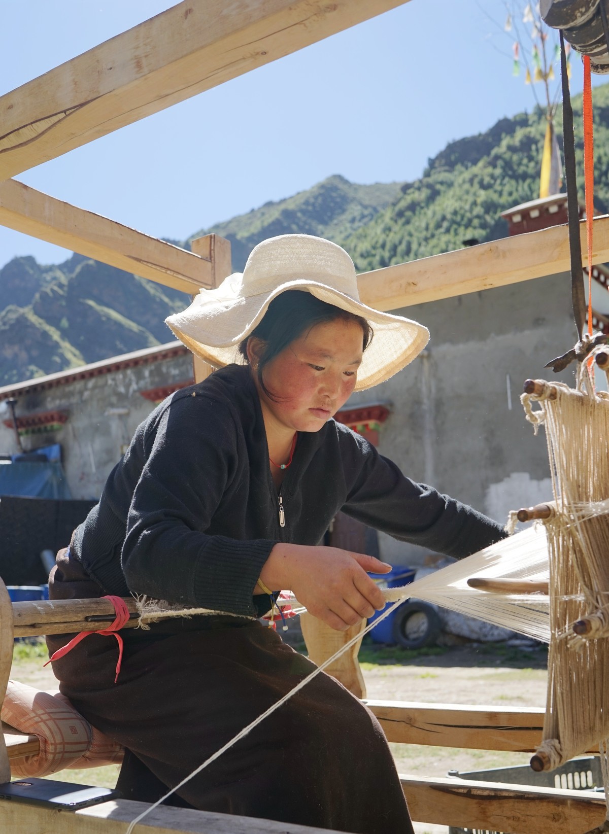 织布女西藏行六