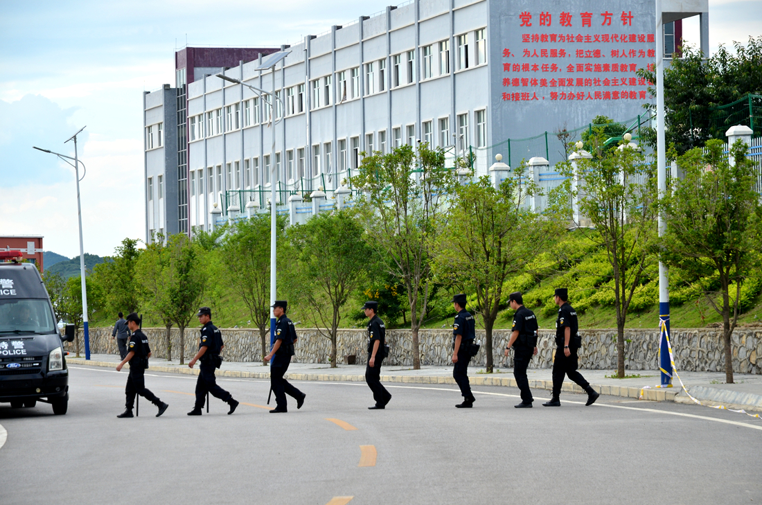 一年一度国考日。2016年当地高考纪实。