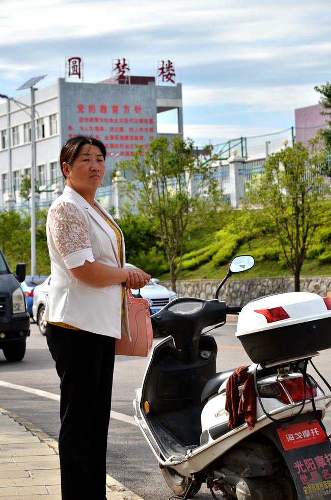 一年一度国考日。2016年当地高考纪实。