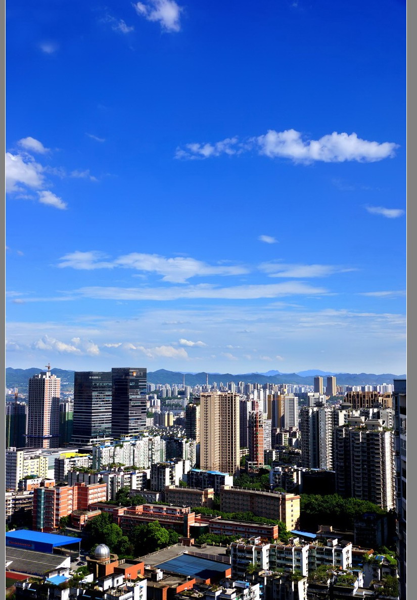 祝大家2016国庆节快乐发一组城市上空的蓝天白云7p