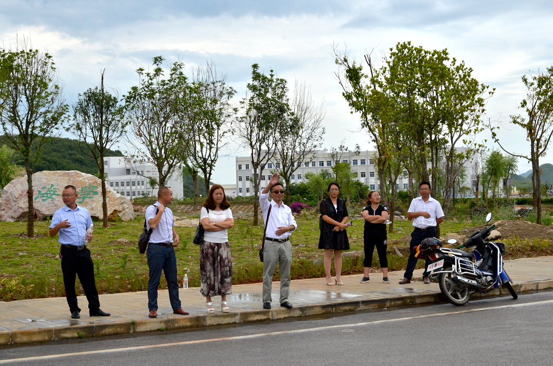 一年一度国考日。2016年当地高考纪实。