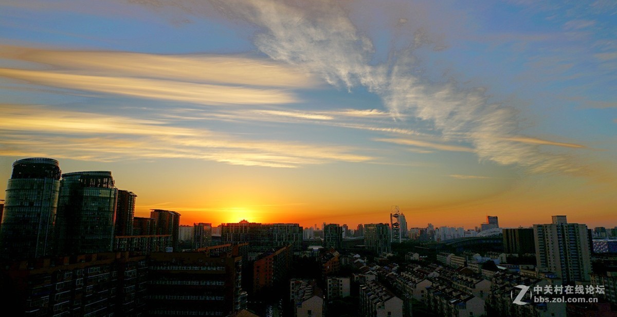 阳台拍晨曦(ARW)