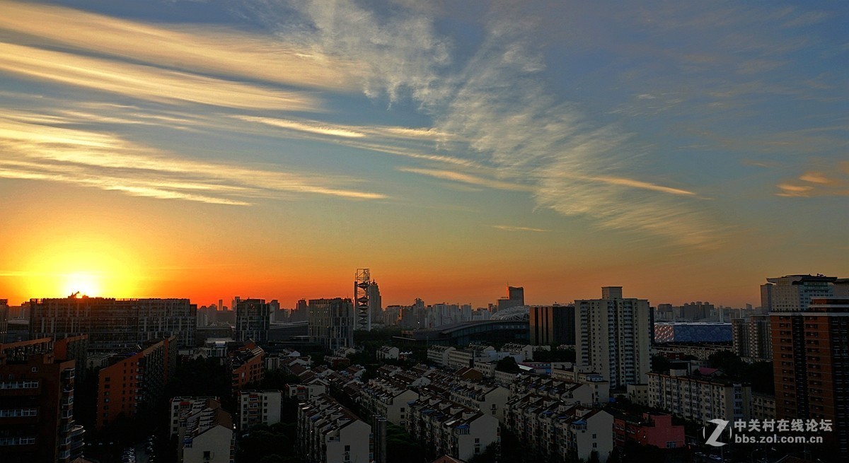 阳台拍晨曦(ARW)