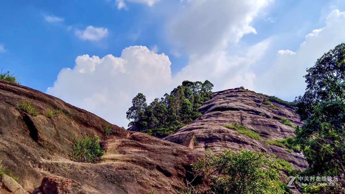 手机随拍清远石角马头山