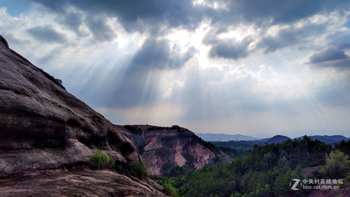 手机随拍清远石角马头山