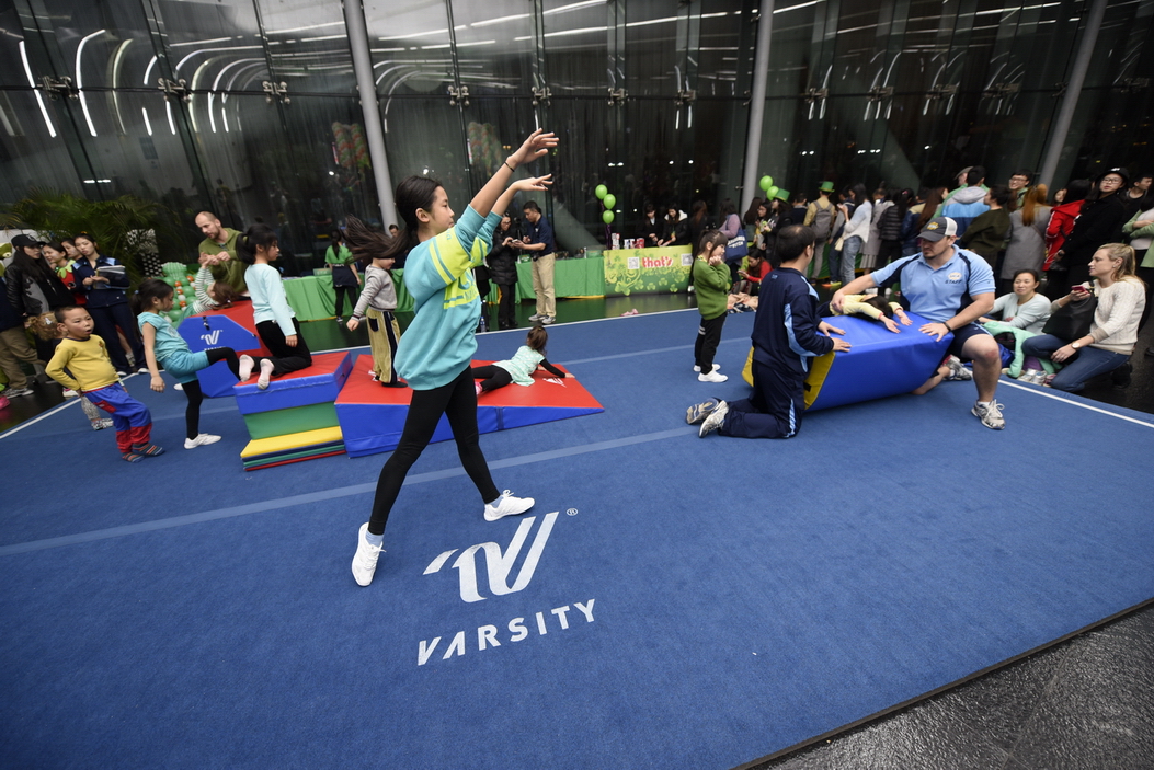 2016广州塔3月17 圣帕特里克节