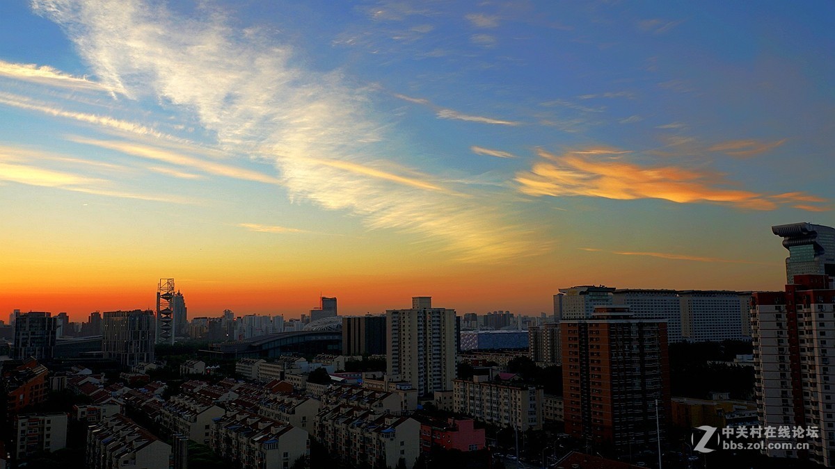 阳台拍晨曦(ARW)