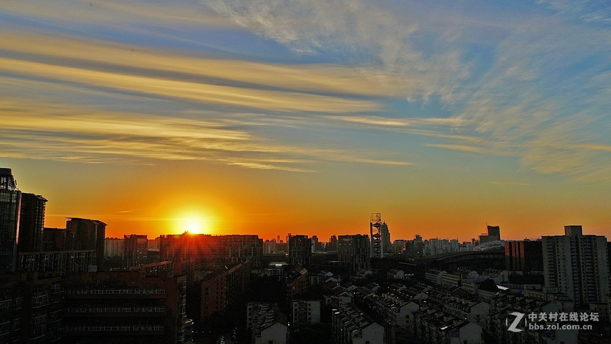 阳台拍晨曦(ARW)