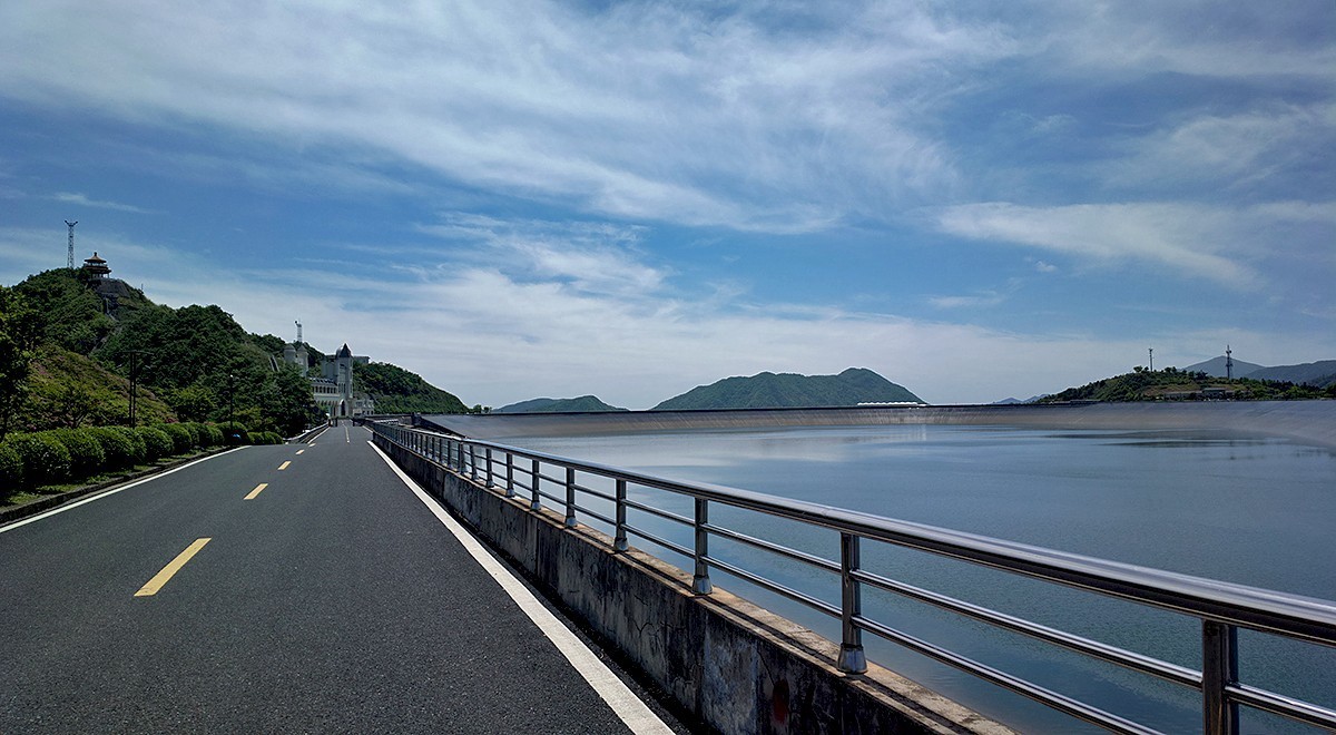 安吉江南天池风光