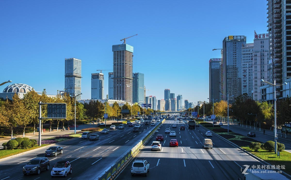 索尼A7RⅡ转接佳能40饼干镜头拍济南