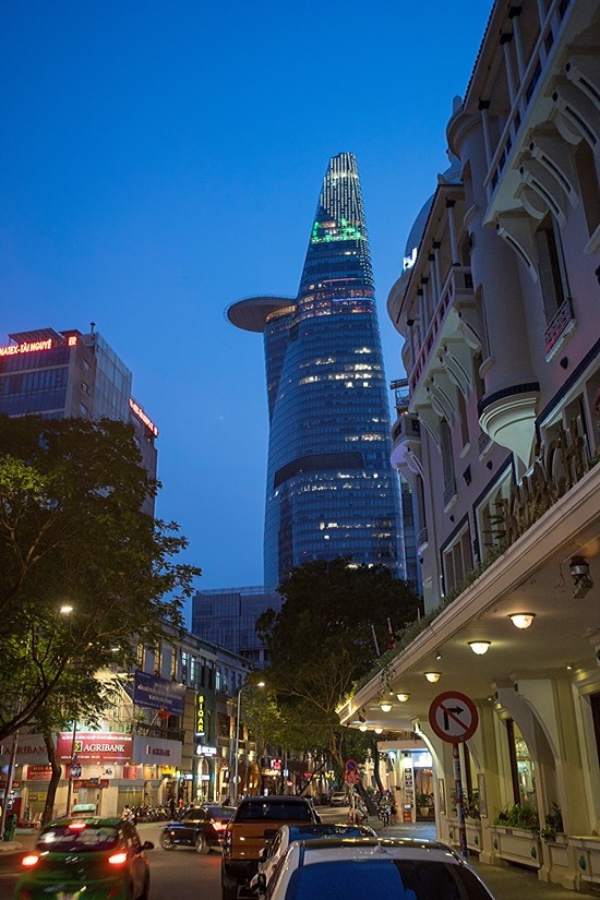 a7m2minoltaaf1735mmf35g胡志明市夜景随拍