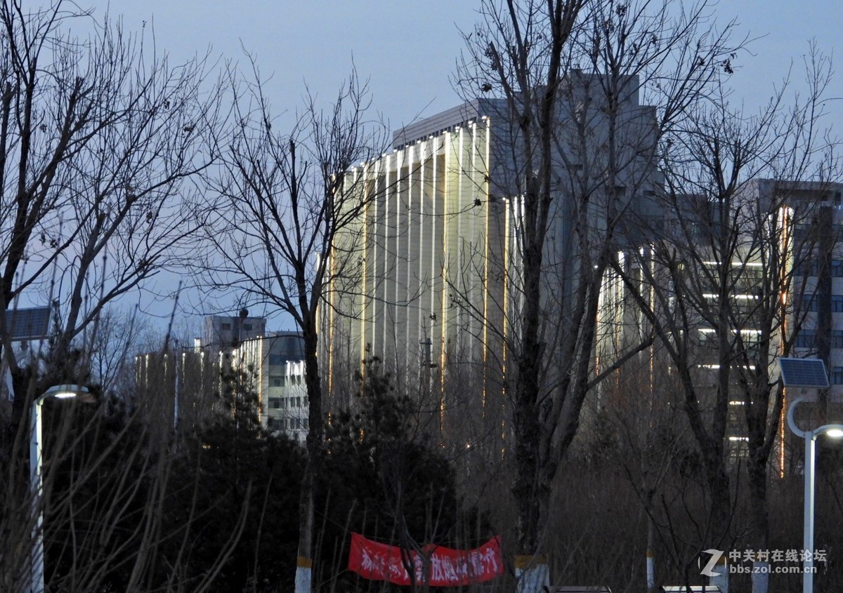 高速路距离G7不远的那条中国首条高速路边风景~
