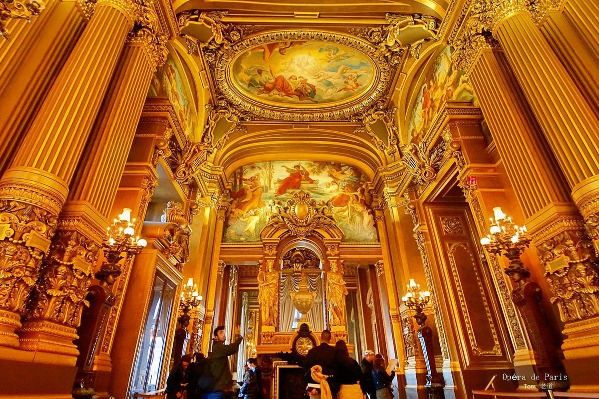 金碧辉煌的巴黎歌剧院