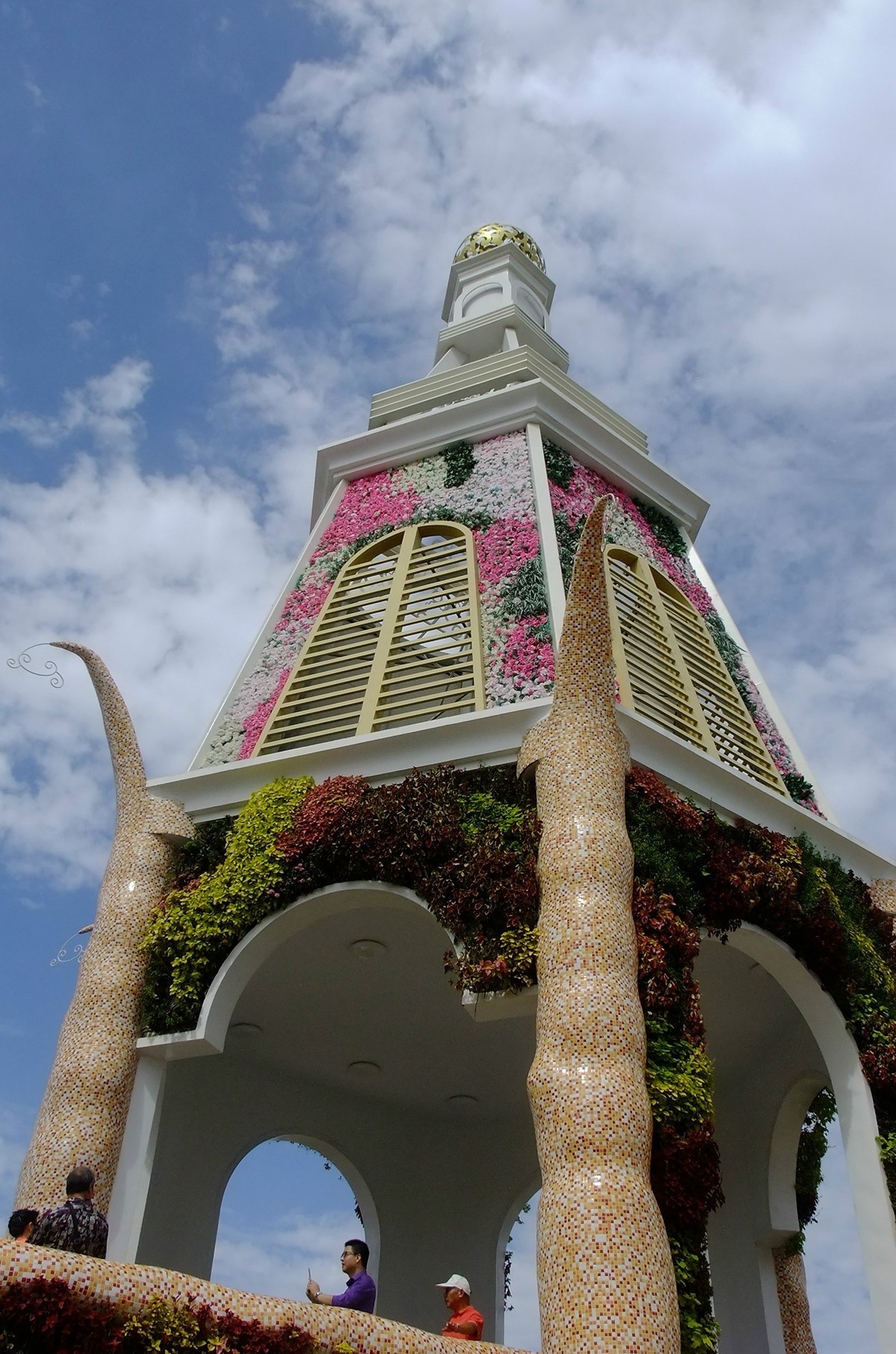 浦江郊野公园花精灵城堡本集终